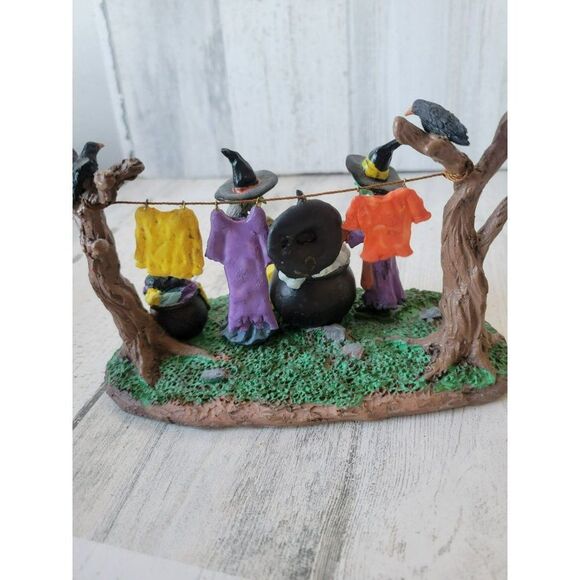 Lemax witch laundry day washing Halloween dirty clothes scary suds village tree - Picture 7 of 10